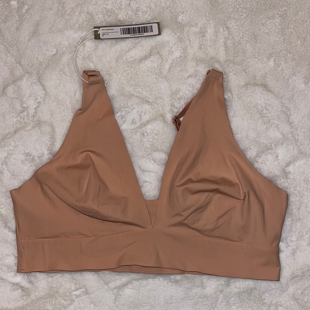 Everlane The Invisble Bra Light Tan XL